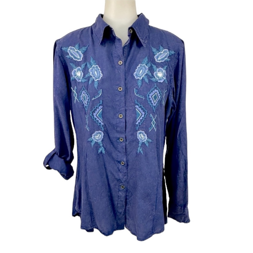 LOLA P Floral Button Down Shirt Oversized High Low Rose Embroidered Blue…